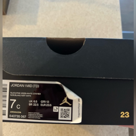 Jordan 1 Mid Kids Shoes - Size 7C - Picture 5 of 5